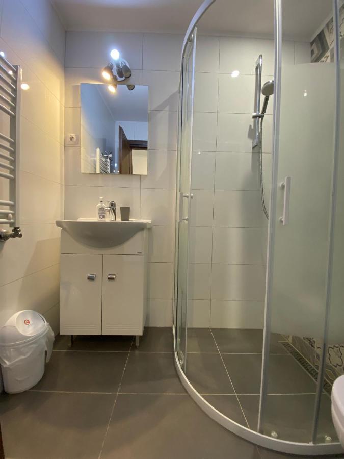 Nueva Park Hotel Brasov Ngoại thất bức ảnh